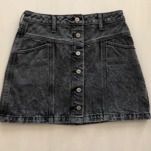 - Abercrombie & Fitch Jean skirt , front pockets, buttons up the front.  S…